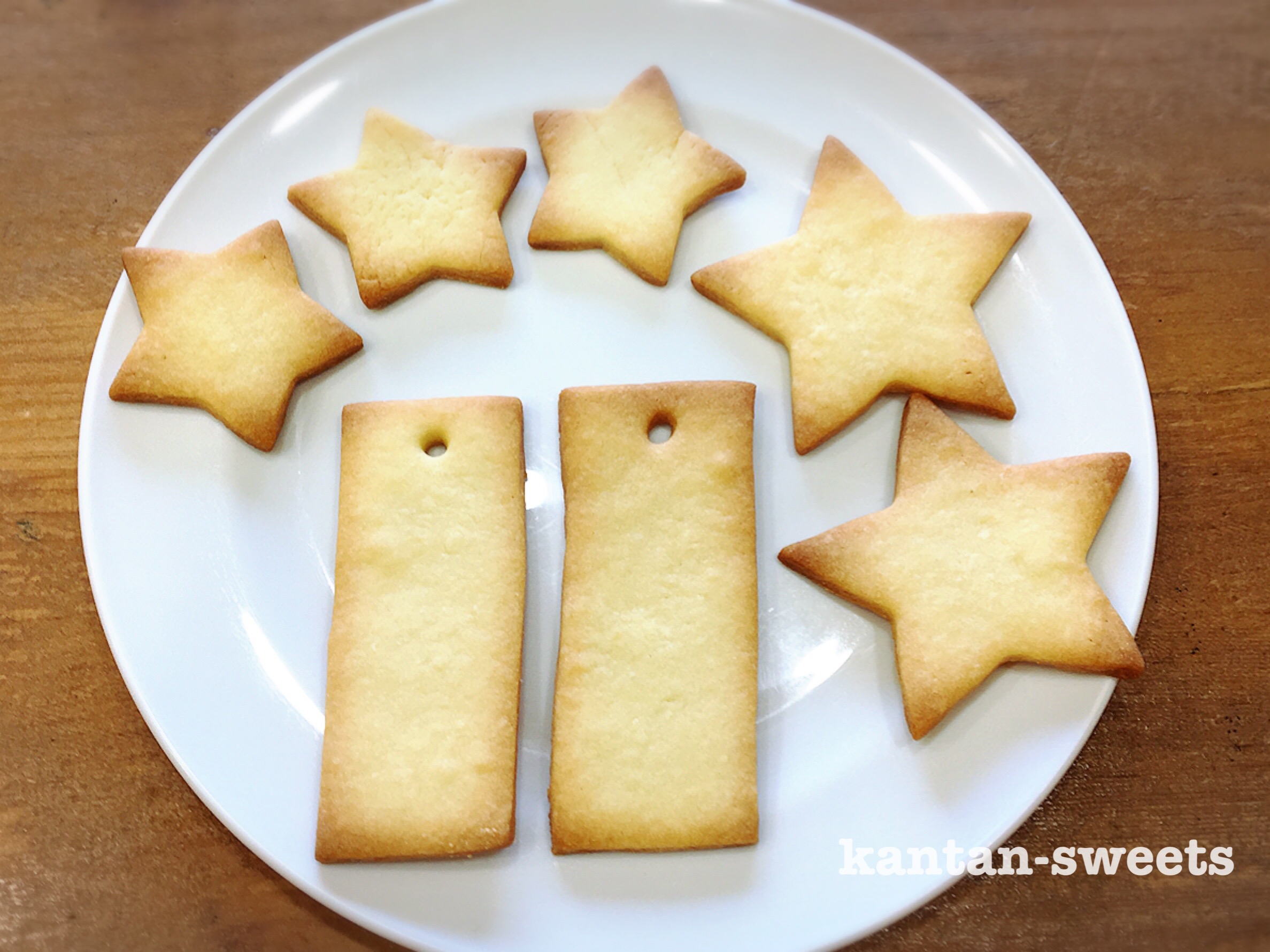 七夕アイシングクッキーに真剣な願い事と星のデザインはラテアート風に