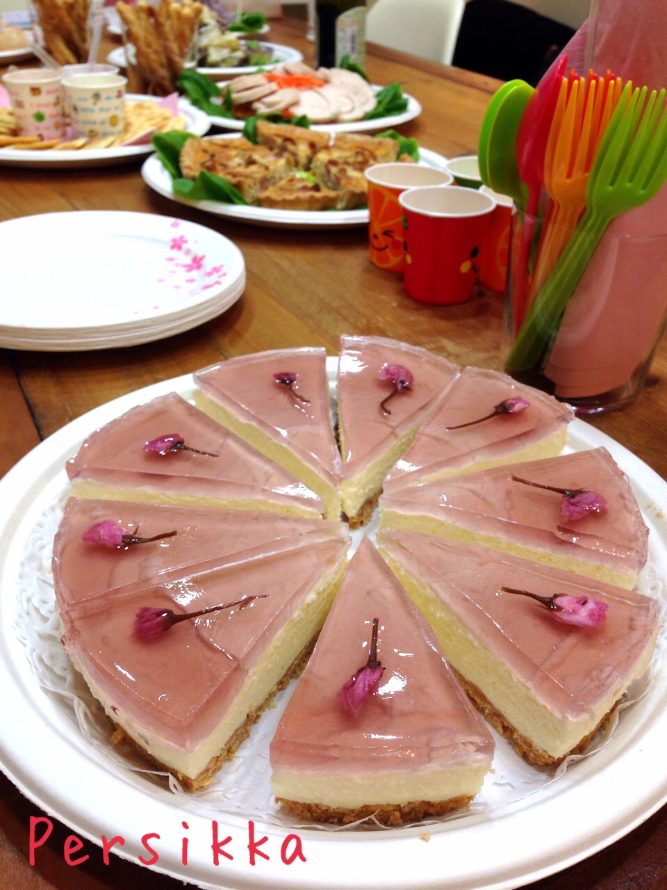 春に作りたい 桜のレアチーズケーキの作り方 桜の塩漬けがアクセントに 簡単sweets 簡単に気軽に手作りお菓子生活しませんか
